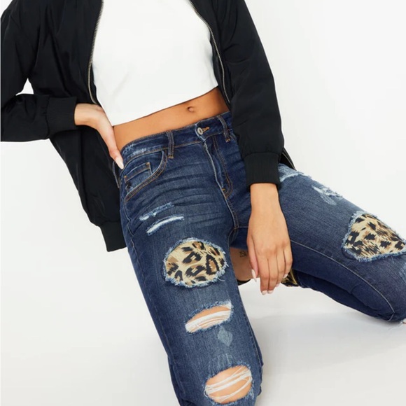 KanCan Stretchy Mid Rise Distress Ripped Leopard Patch Ankle Skinny Blue Jean 28 - Picture 4 of 15
